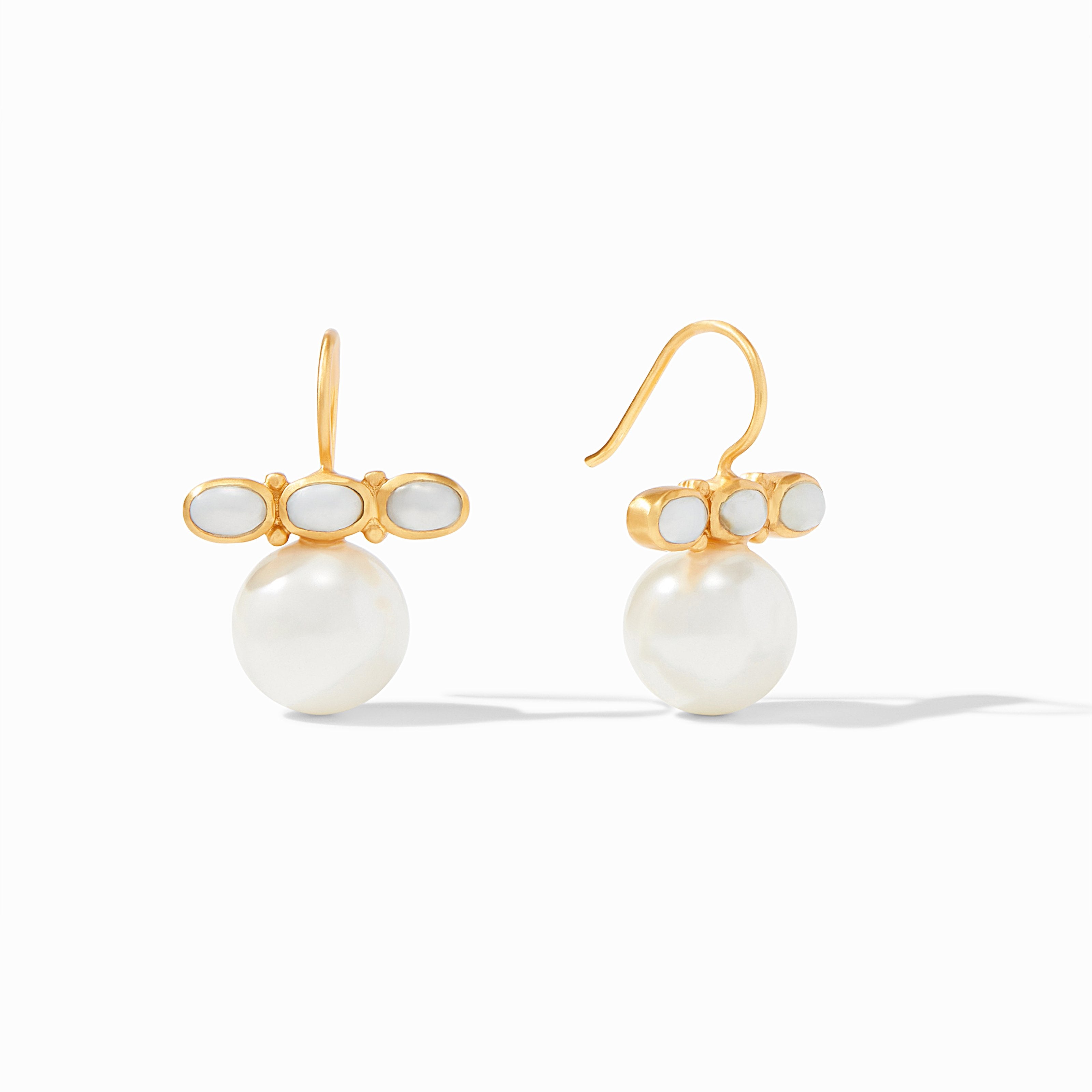 Free outlet People Freshwater Pearl Earrings